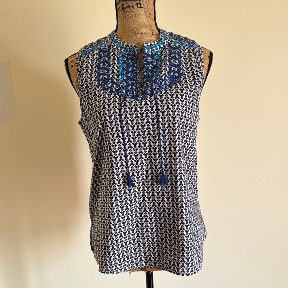 Blue Patterned Sleeveless Top
